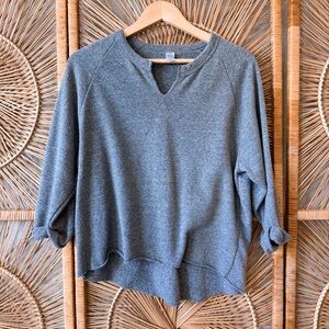 Alternative Cozy Gray Women's Sweater SZ S So Soft!!!!